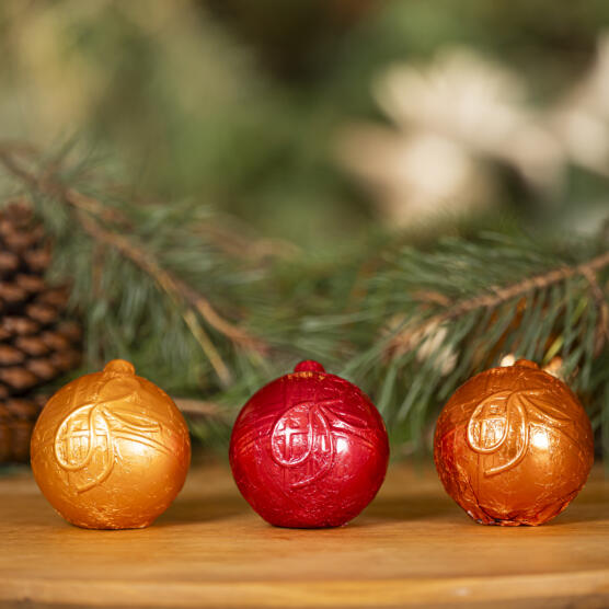 ein Produktbild von: Schoko-Weihnachtskugel, vers. Farben