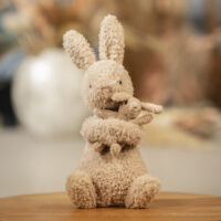 Jellycat Huddles bunny vorn